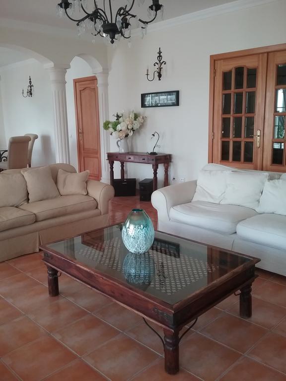 Casa Cereja 'Adults Only' Bed & Breakfast Albufeira Exterior photo