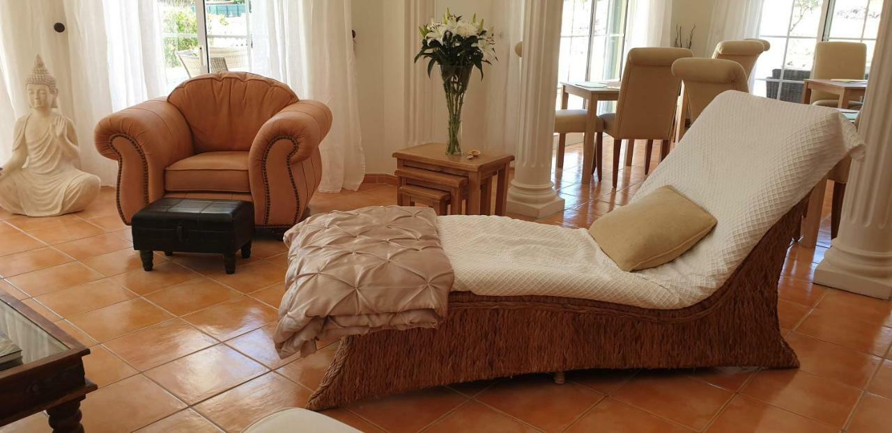 Casa Cereja 'Adults Only' Bed & Breakfast Albufeira Exterior photo